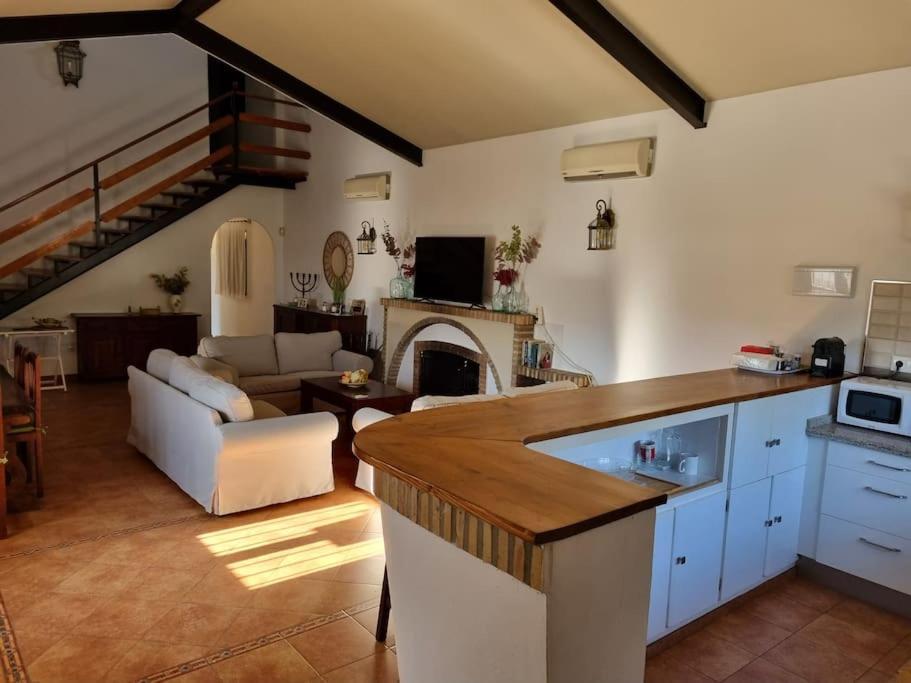 Finca Campo Alegre Villa Utrera Eksteriør billede